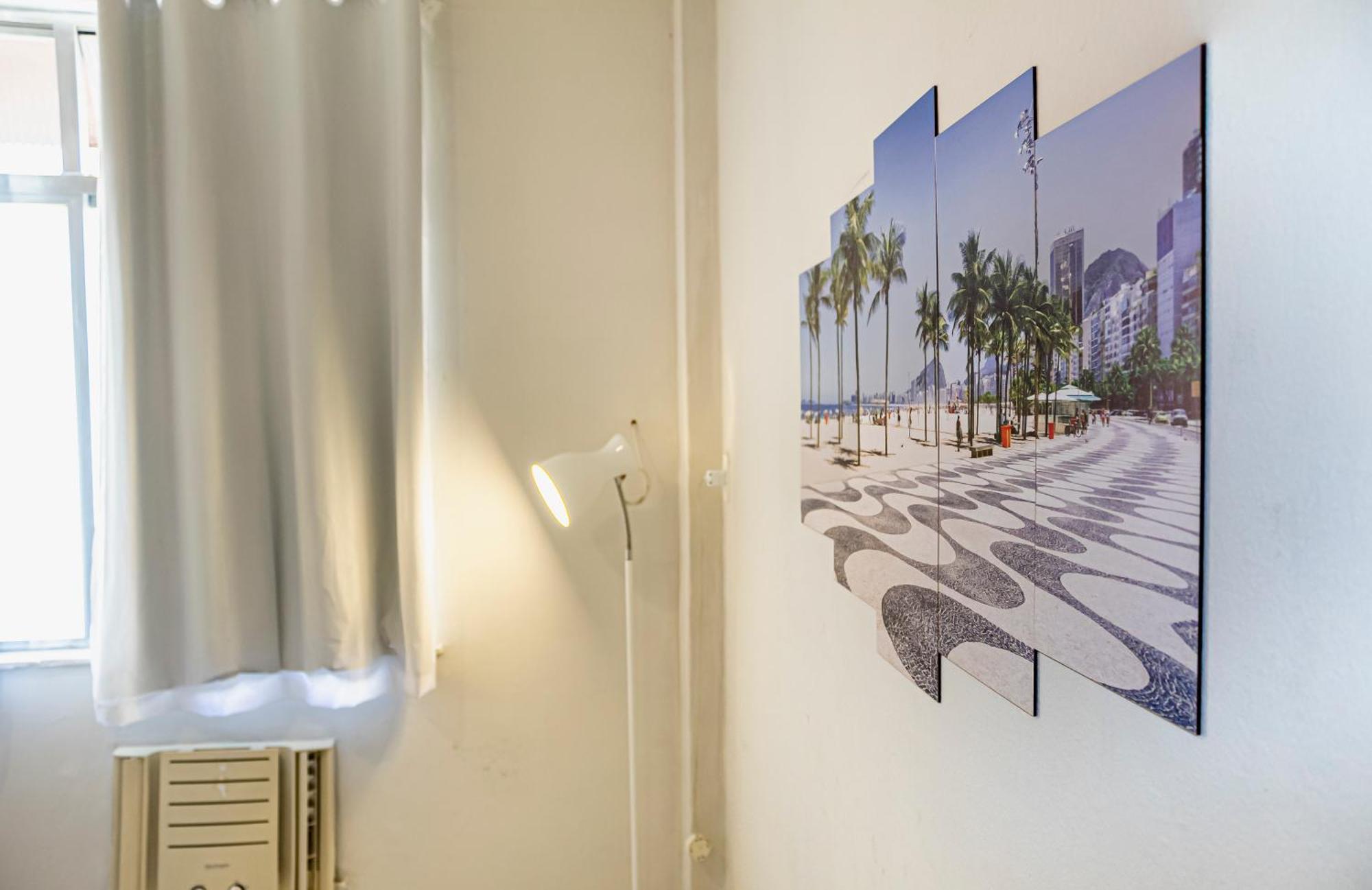 Studio Completo Na Praia De Copacabana Com Ar, Wifi, Netflix, Ate 4 Pessoas, Fundos Claro E Silencioso, Pauloangerami Pj135 Rio de Janeiro Exterior foto